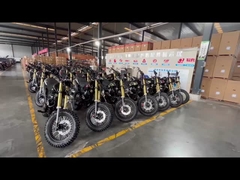 Çift spor motosikleti